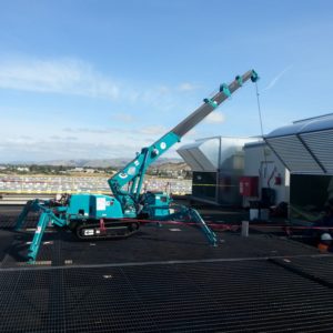 MAEDA MINI CRANE 285